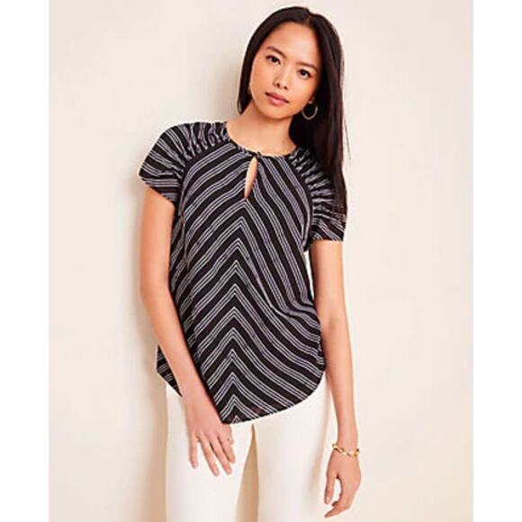 Ann Taylor Stripe Smocked Sleeve Top Black White Size Large - Picture 1 of 9